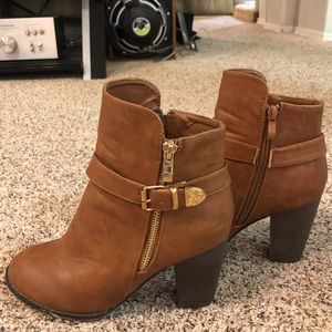 Cognac Heeled Booties